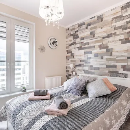 דירה Aquatower Oliwia & Laura Rekin רדה