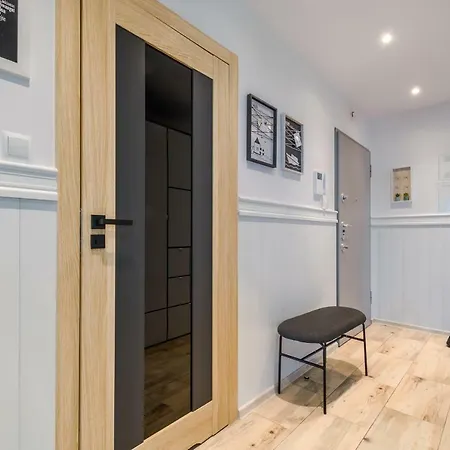 Aquatower Oliwia & Laura Rekin *