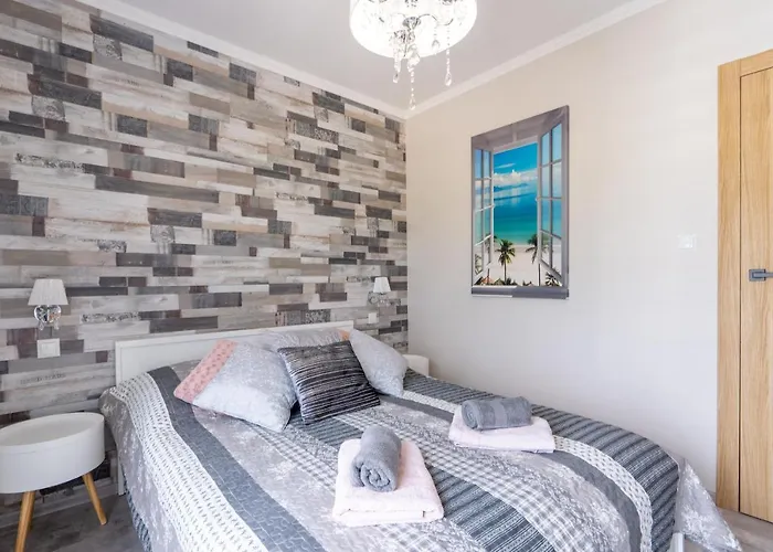 Aquatower Oliwia & Laura Rekin Apartment Reda